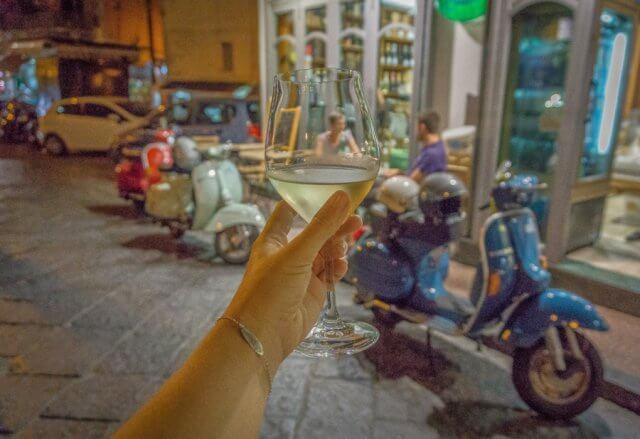 Italien Neapel Vespa Tour