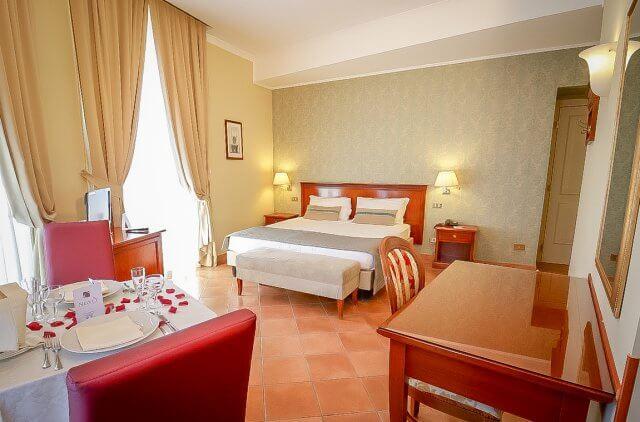 Neapel Hotel